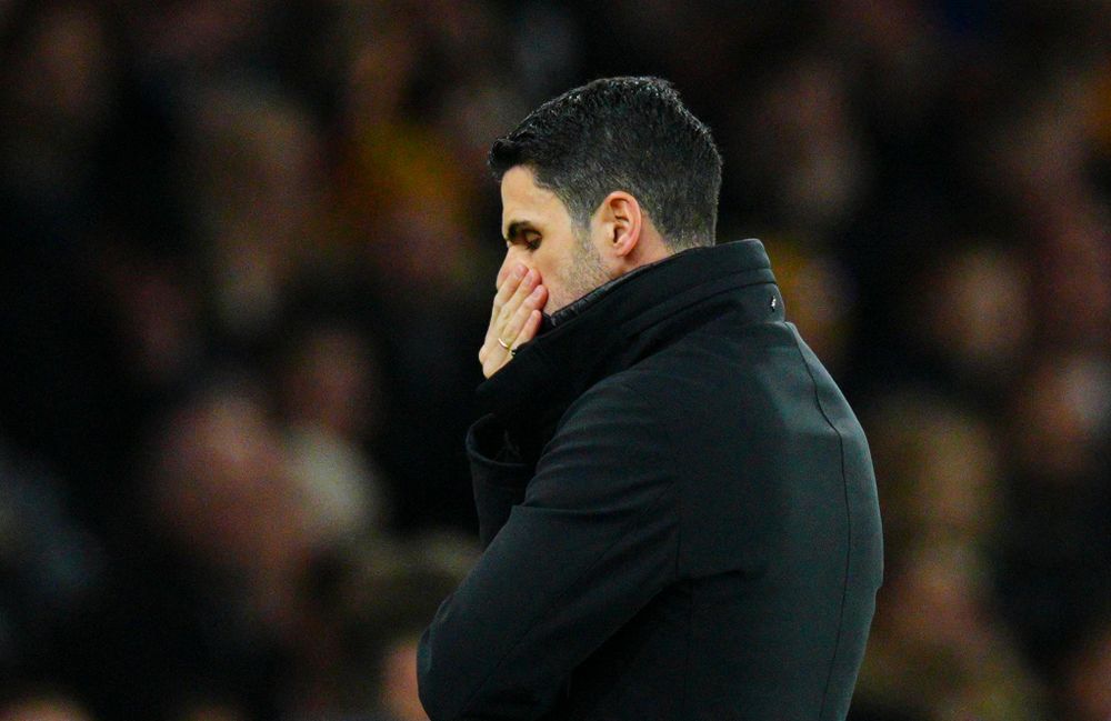 Mikel Arteta during Arsenal's defeat by West Ham Mikel Arteta during Arsenal's defeat by West Ham