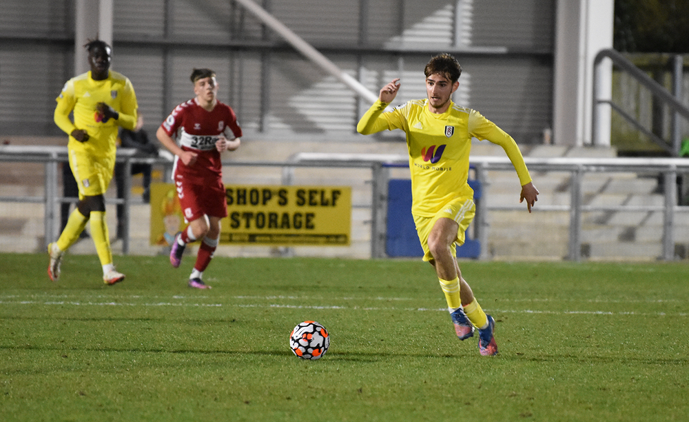 Pajaziti looks to start an attack