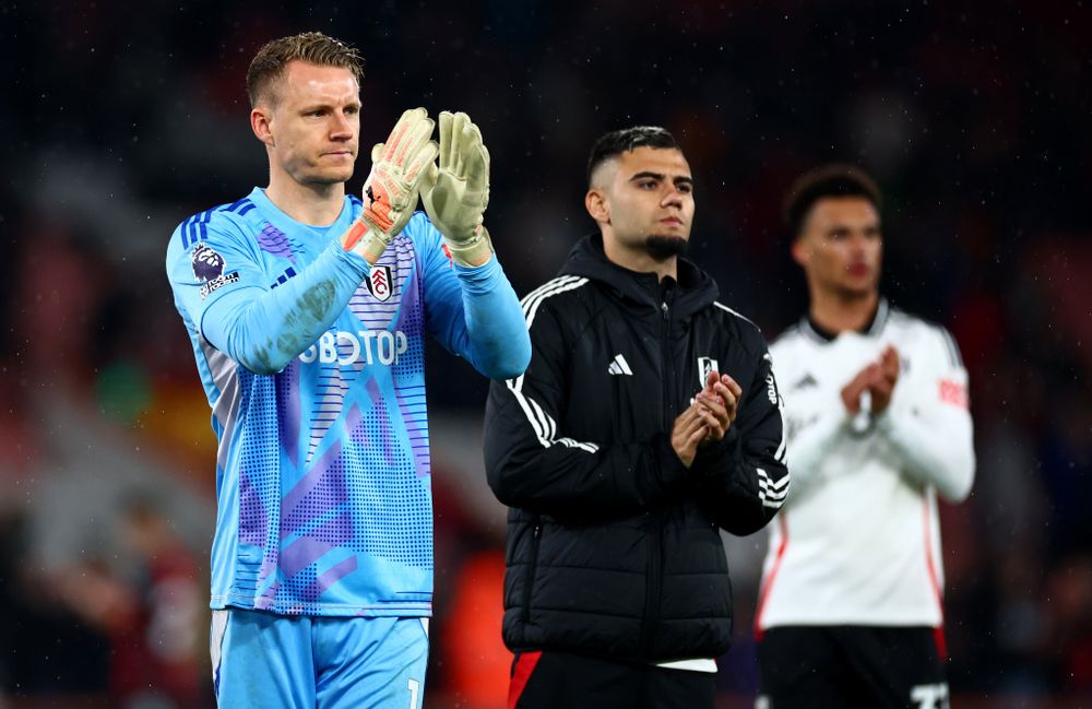 Bernd Leno applauds the Fulham fans