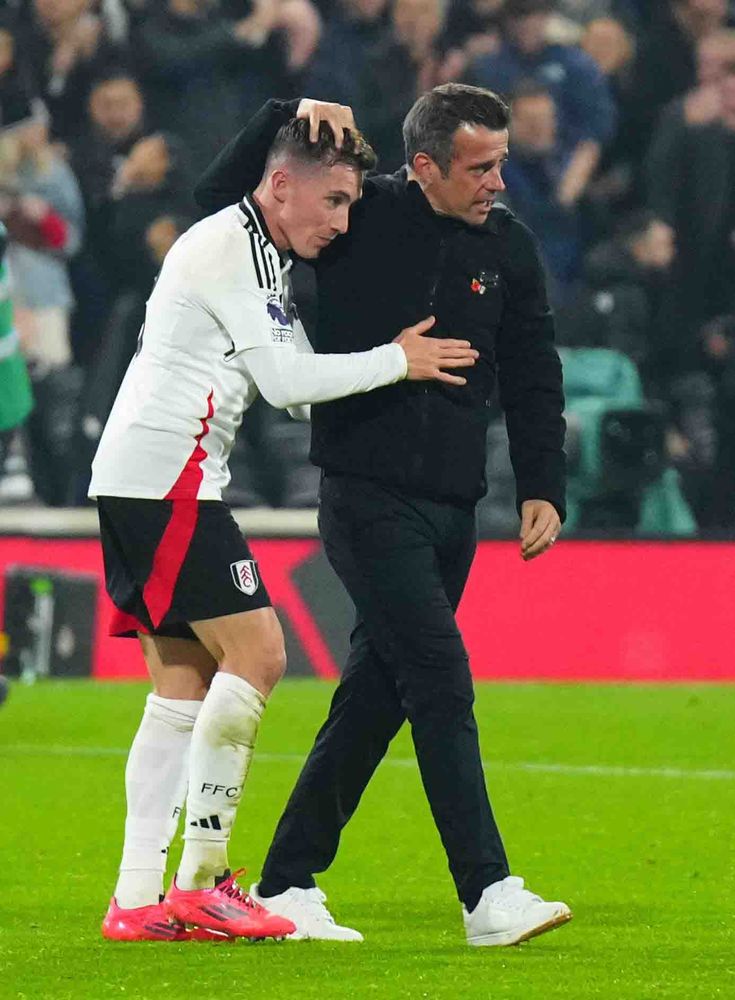 Marco Silva congratulates Harry Wilson
