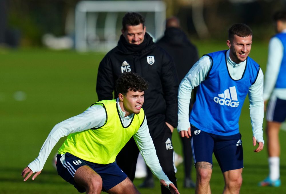 Marco Silva oversees training Marco Silva oversees training