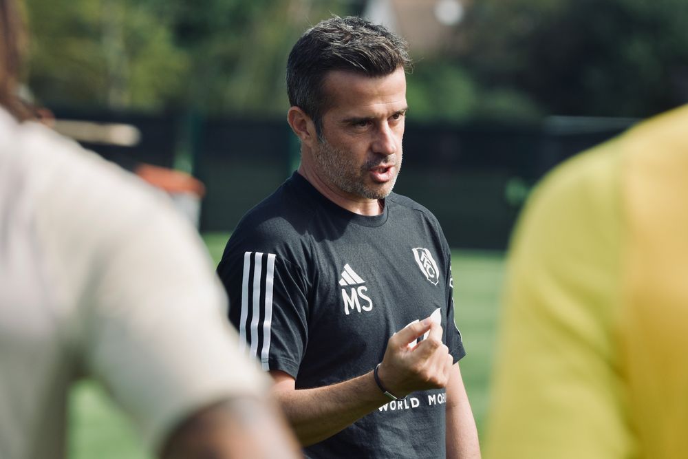 Marco Silva in training