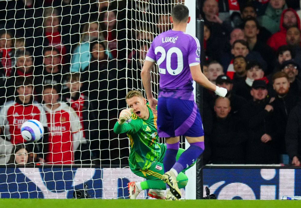 Mikel Merino's shot deflects beyond Bernd Leno Mikel Merino's shot deflects beyond Bernd Leno
