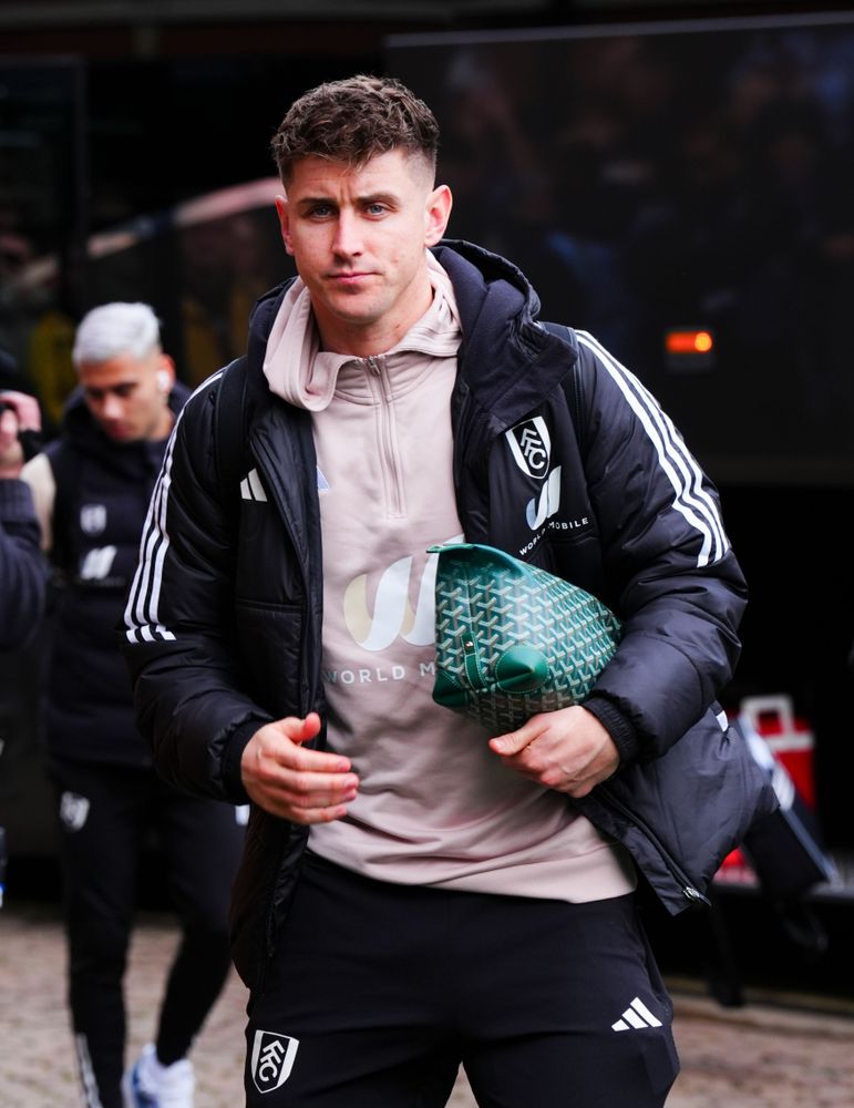 Tom Cairney arrives at Craven Cottage