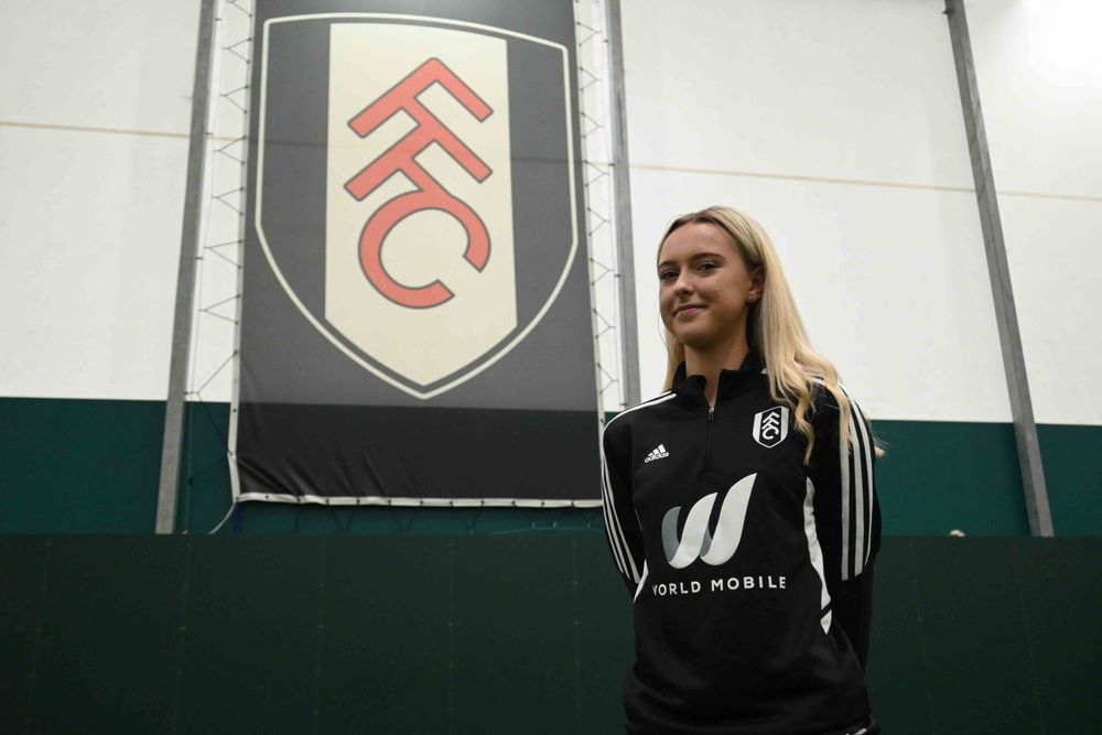 Foundation sessional coach Keira Barker Foundation sessional coach Keira Barker