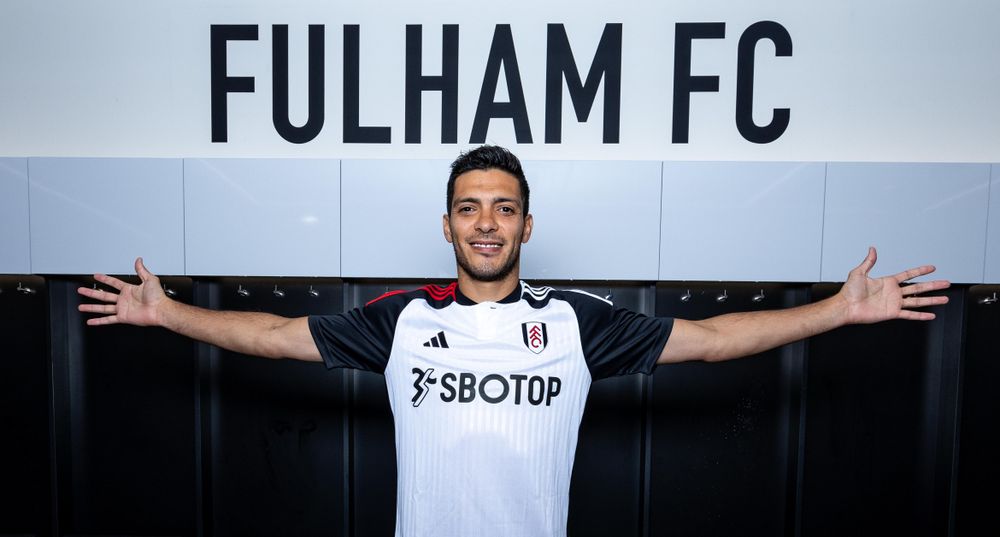 Fulham FC - Jiménez Joins Fulham